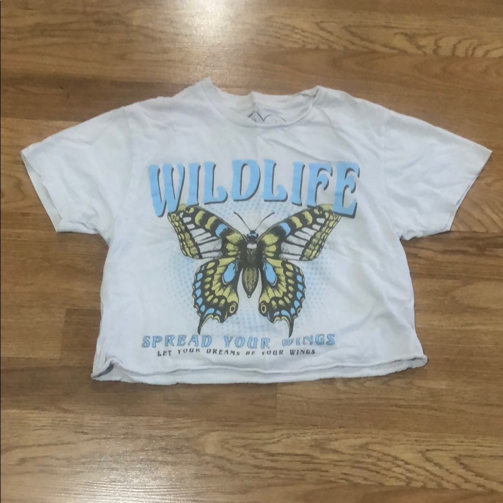 White and Blue Butterfly Graphic Tee Short Sleeve